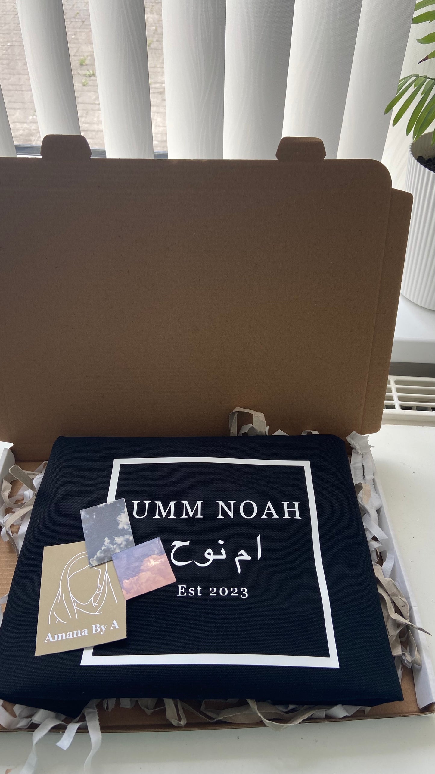 V1. Box name custom every day Arabic tote bag | Large |